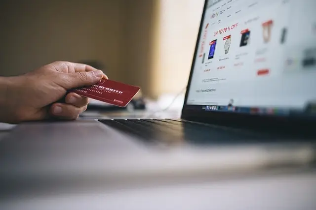 ¿por qué es mejor utilizar plataformas de código abierto, como magento open source sobre plataformas saas?