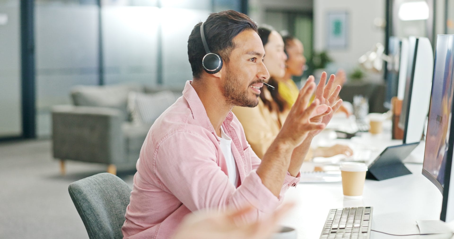 Crm: qué es y cómo mejora la relación con tus clientes