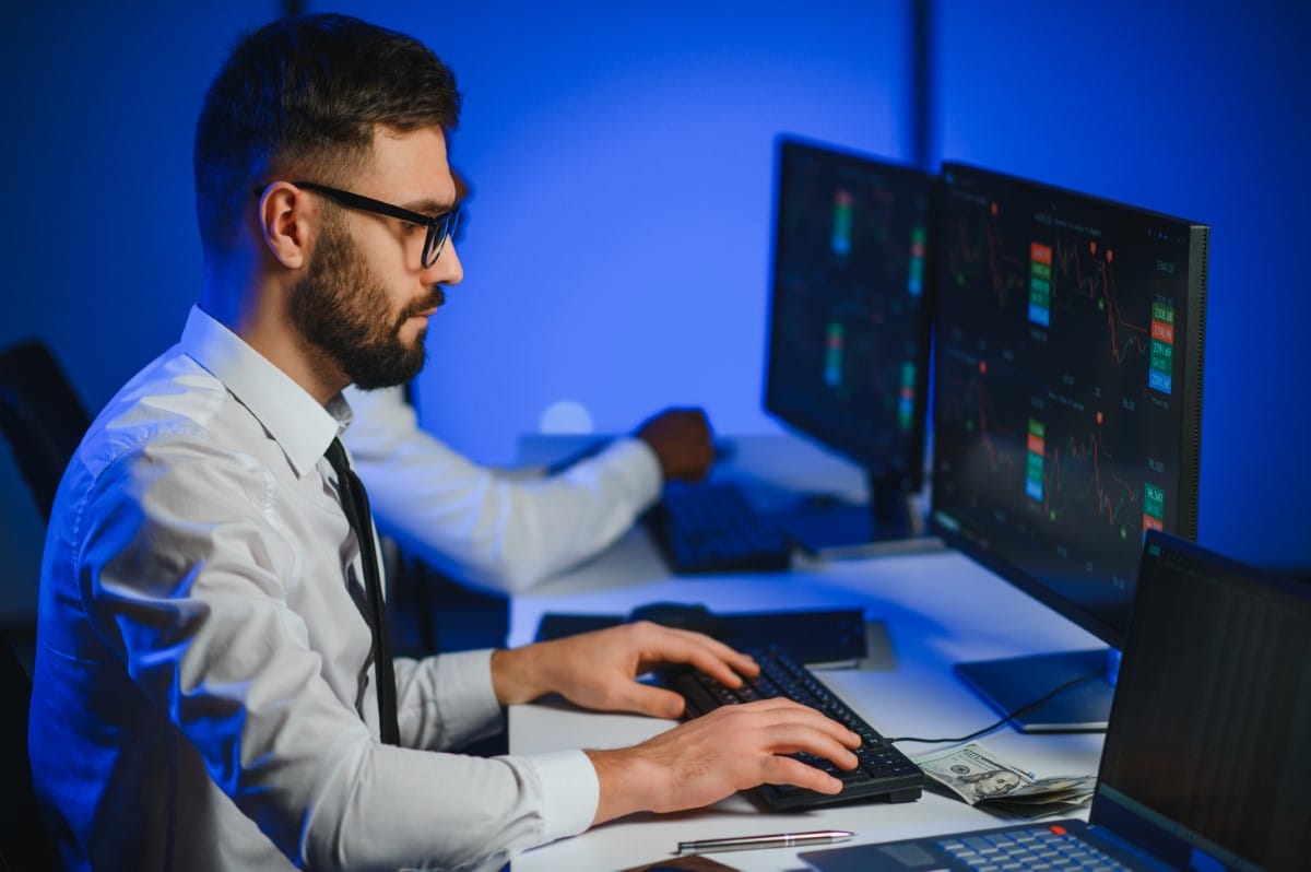 ¿cuáles son las ventajas de magento open source vs plataformas saas como shopify?